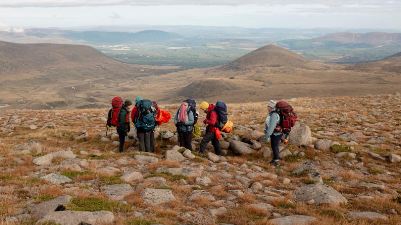 An all-women expedition follow trailblazing mountaineer Nan Shepherd’s footsteps into the tumultuous Cairngorms